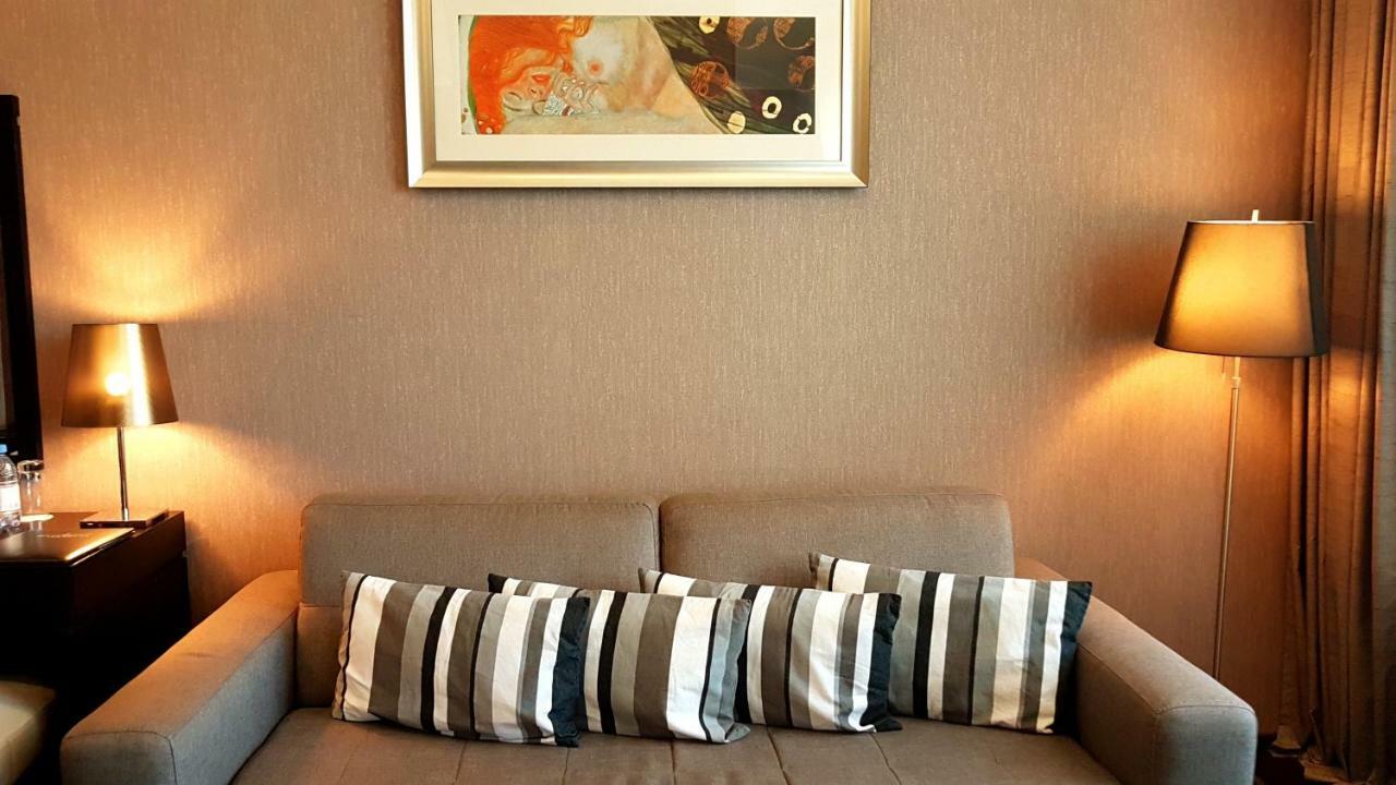 Jelsominohotel Astana Extérieur photo