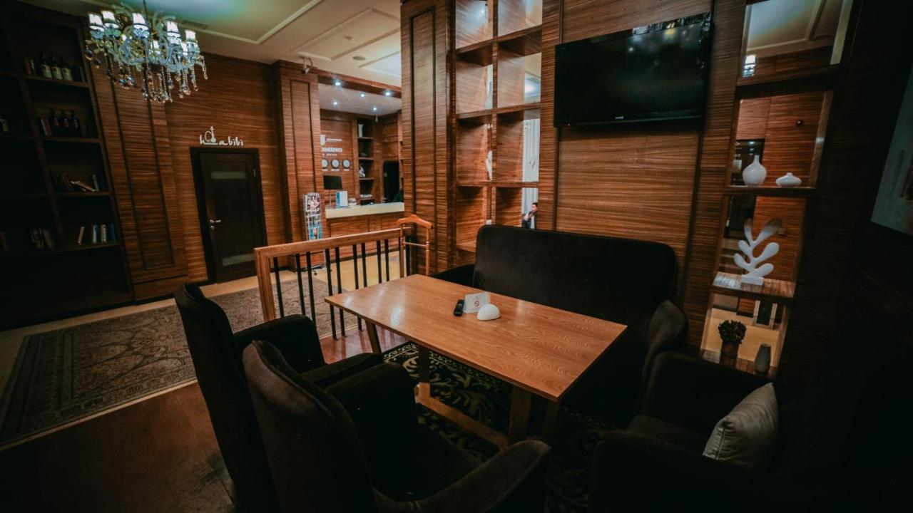 Jelsominohotel Astana Extérieur photo